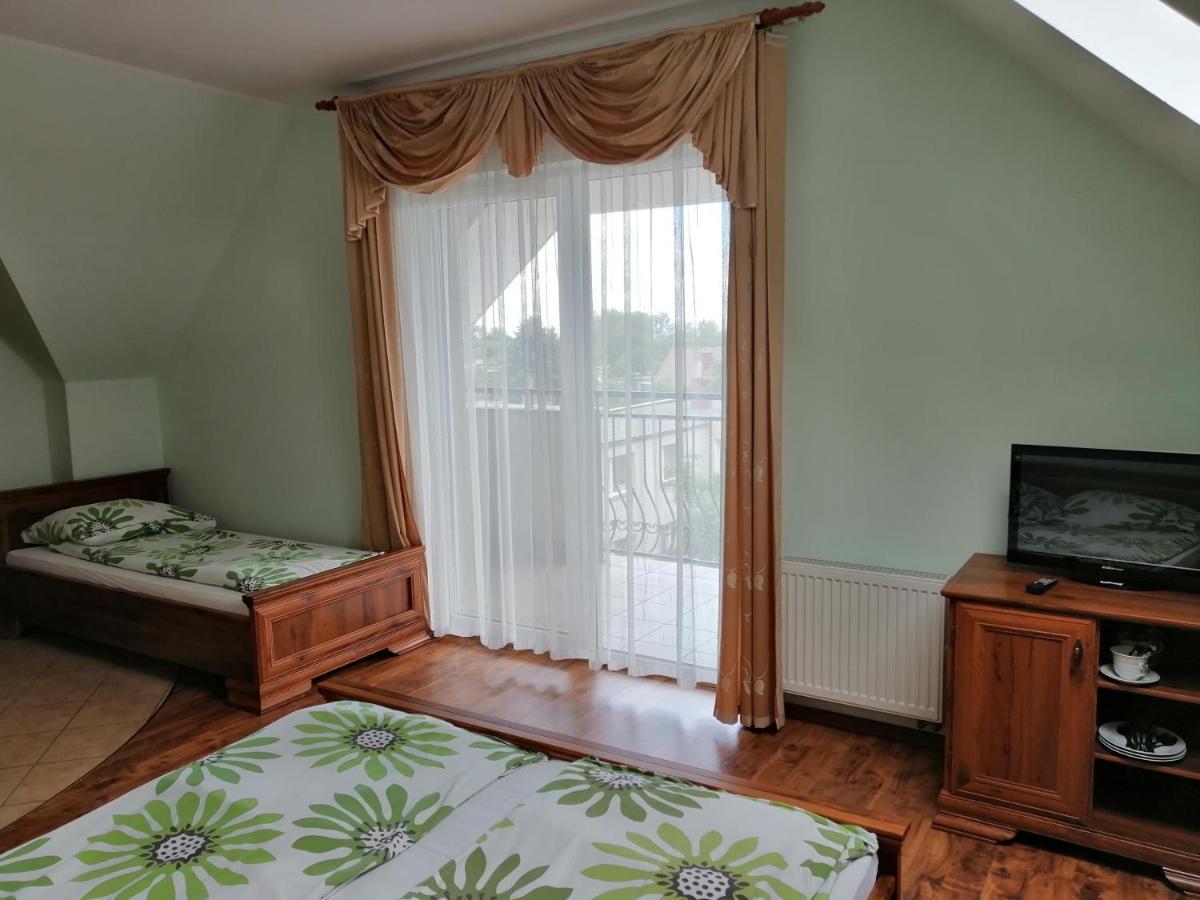 Bakster Bed & Breakfast Władysławowo Екстериор снимка