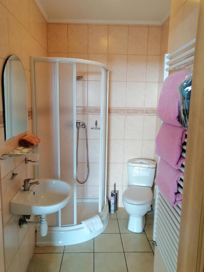 Bakster Bed & Breakfast Władysławowo Екстериор снимка